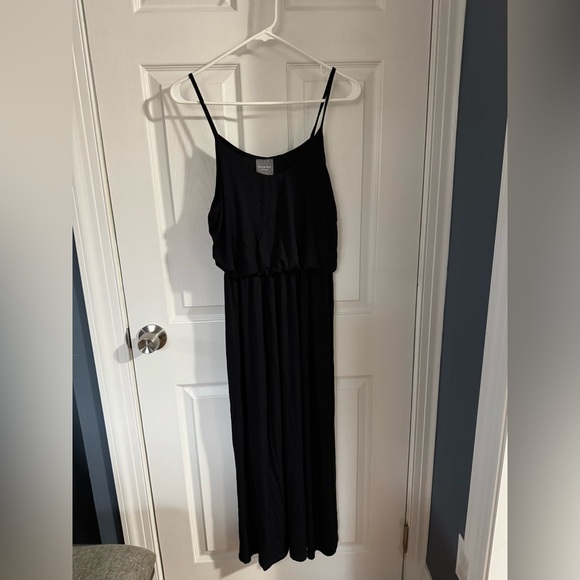Olivia Rae Dresses & Skirts - NWT Olivia Rae Black Dress Medium